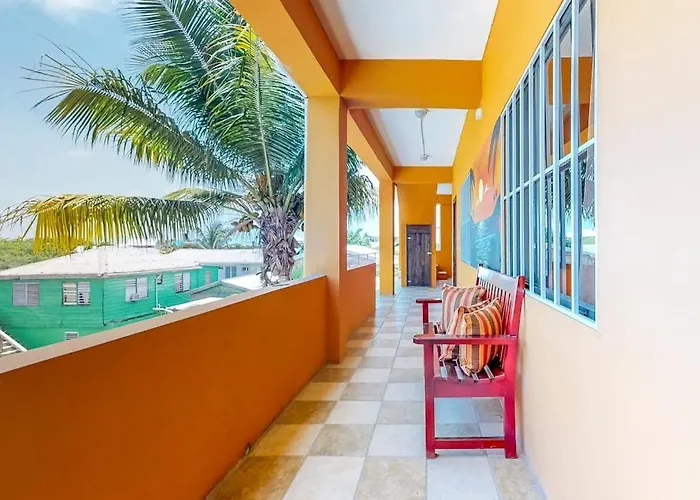 Apartment Four Mile #3 At Laguna San Pedro (Ambergris Caye)
